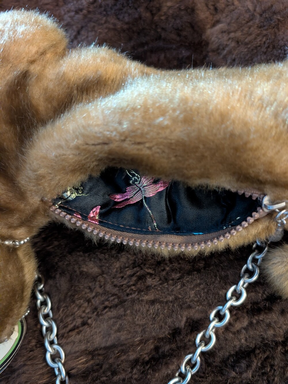Fuzzy Nation Stuffed Plush Dachshund Handbag - Picture 6 of 9